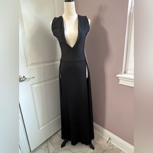 Roma Medium Black Sleeveless High Leg Slits Dress